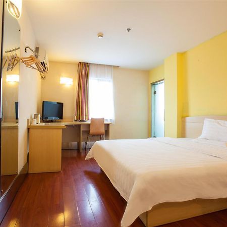 7Days Inn Guangzhou Zhongda North Gate Square Экстерьер фото