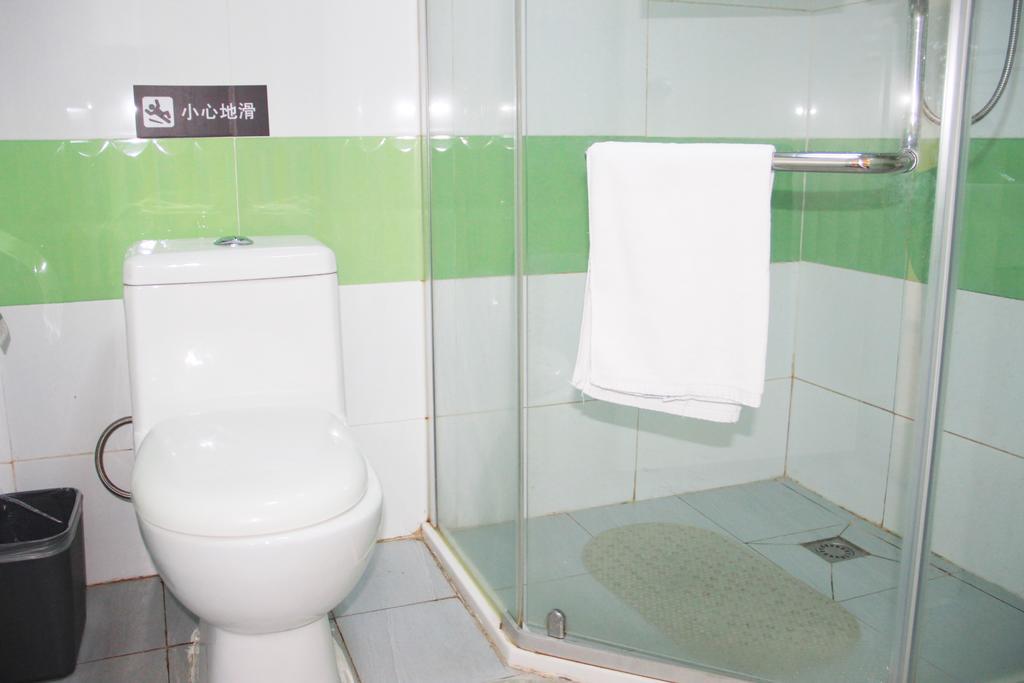 7Days Inn Guangzhou Zhongda North Gate Square Номер фото