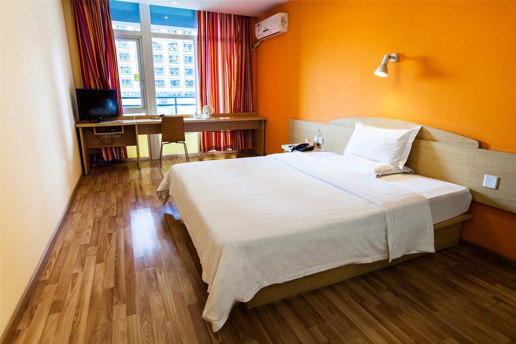 7Days Inn Guangzhou Zhongda North Gate Square Экстерьер фото