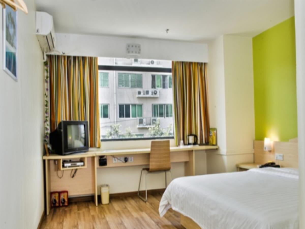7Days Inn Guangzhou Zhongda North Gate Square Экстерьер фото