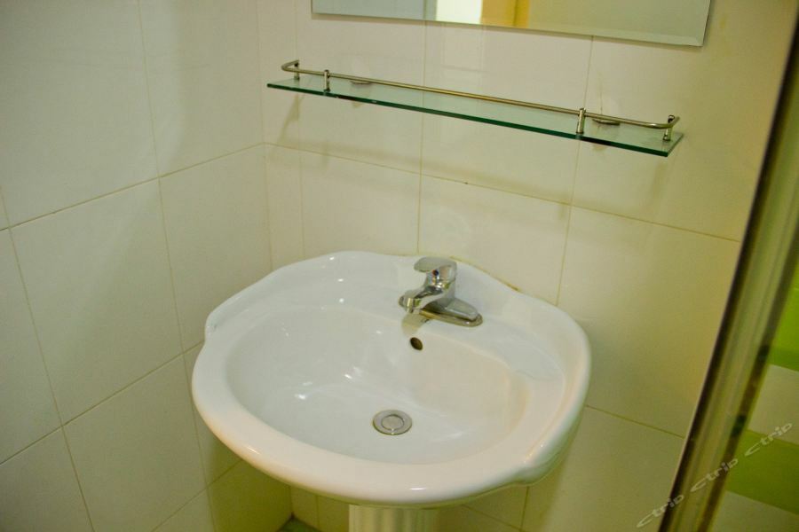 7Days Inn Guangzhou Zhongda North Gate Square Экстерьер фото