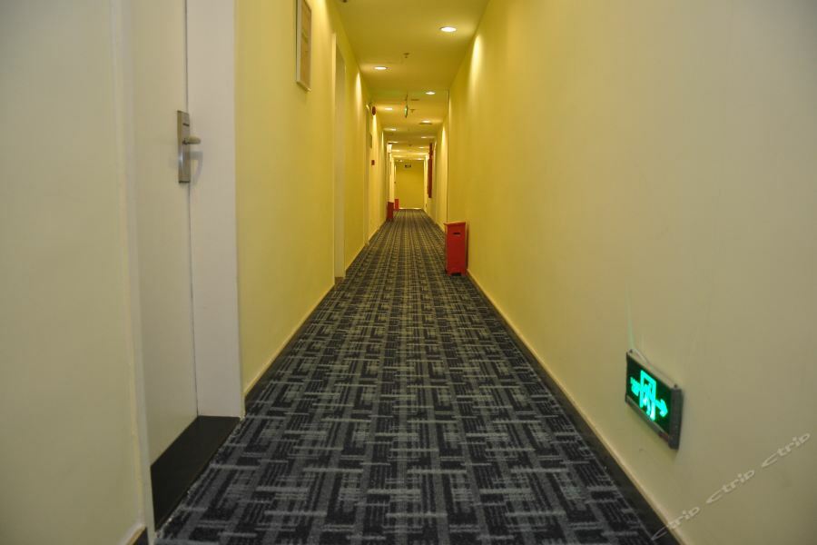 7Days Inn Guangzhou Zhongda North Gate Square Экстерьер фото